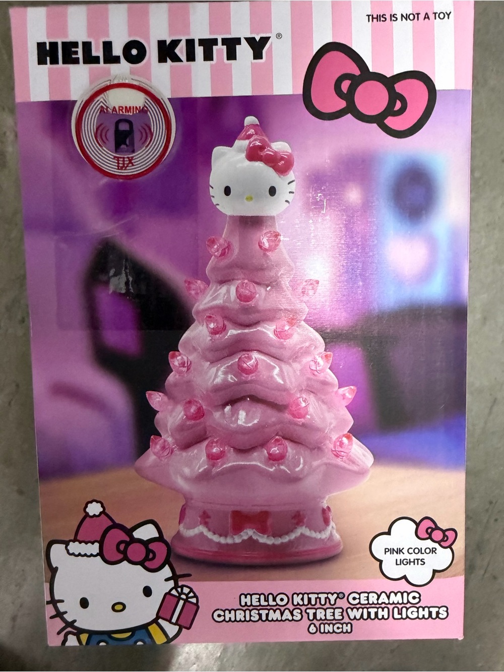 NWT Hello Kitty Pink Ceramic Holiday Tree Sw Lights